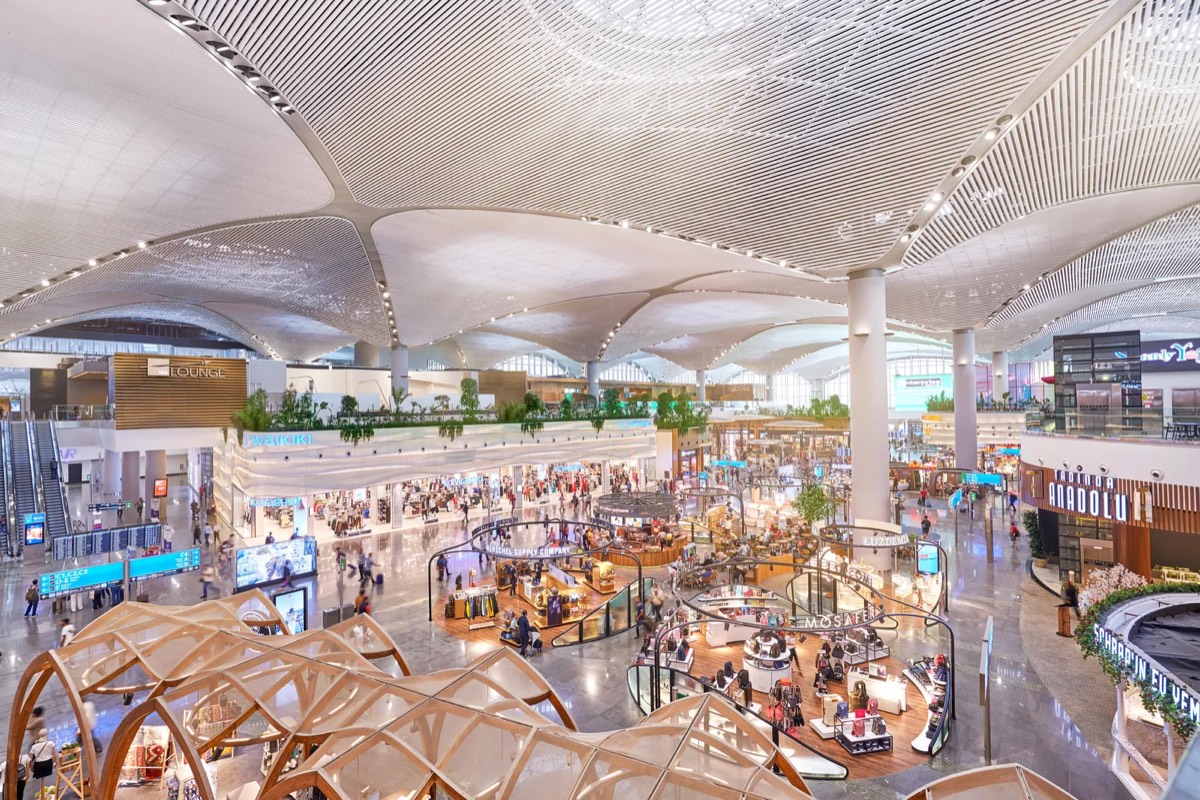 The main concourse at Istanbul Airport